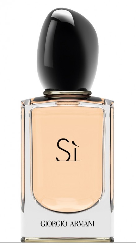 S A new fragrance from Giorgio Armani Kiss Blush Tell